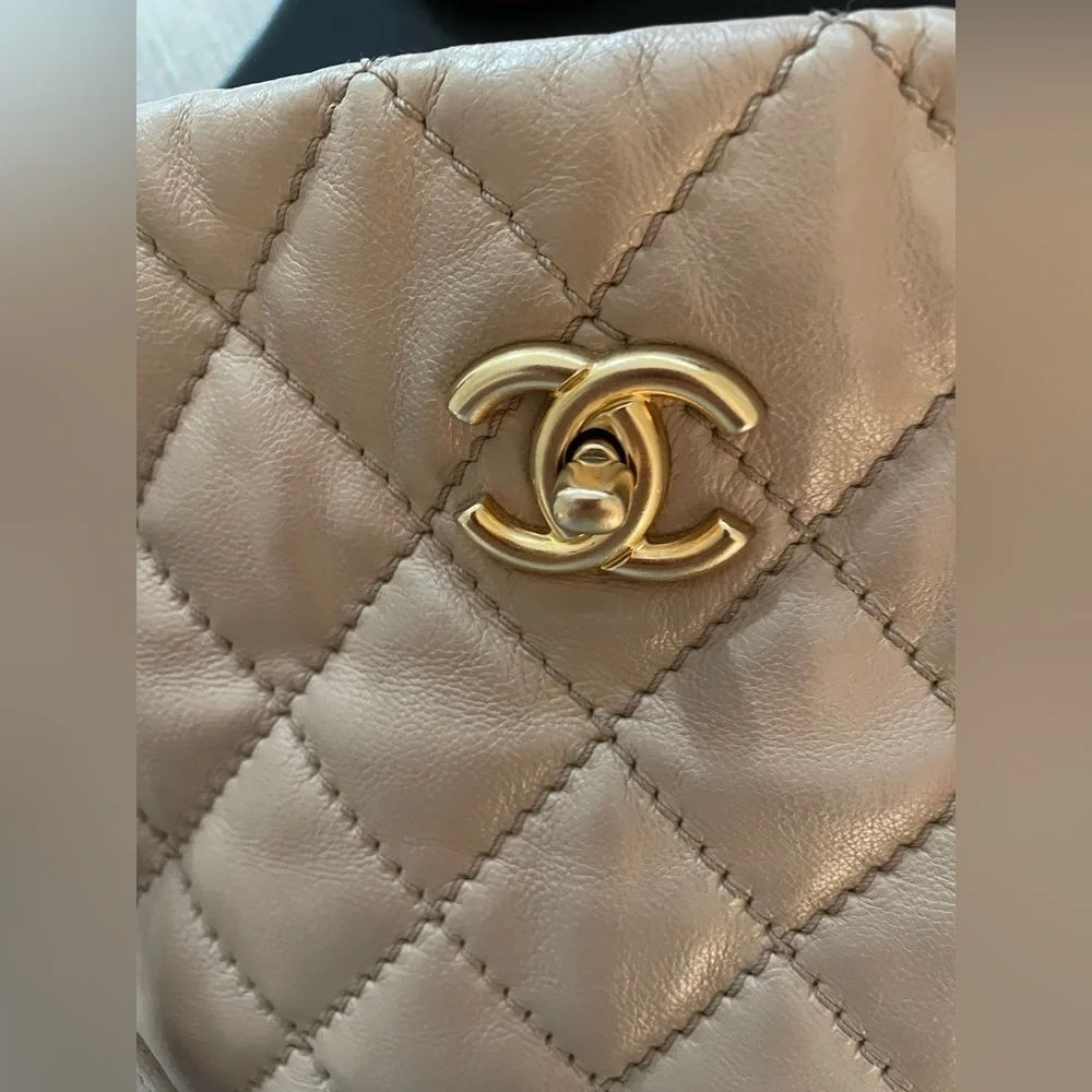 Beige Chanel Tote​​​​​​​​​​​